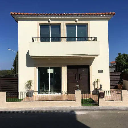 Villa Luxury - Private Pool And Wifi Perfect Location For A