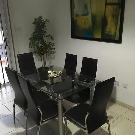 Villa Luxury - Private Pool And Wifi Perfect Location For A