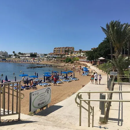 Willa Luxury - Private Pool And Wifi Perfect Location For A Protaras